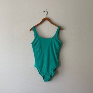 Athleta Cloudbreak Ribbed Scoop Back One Piece